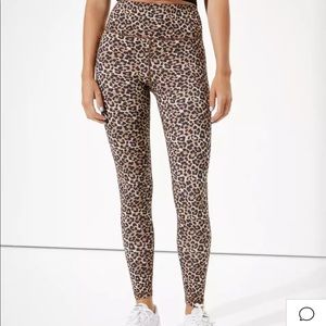 American Eagle Highest Rise Leopard Leggings